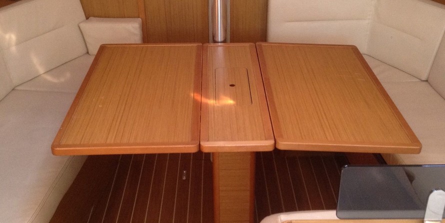 Jeanneau Sun Odyssey 42