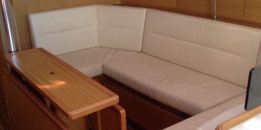 Jeanneau Sun Odyssey 42