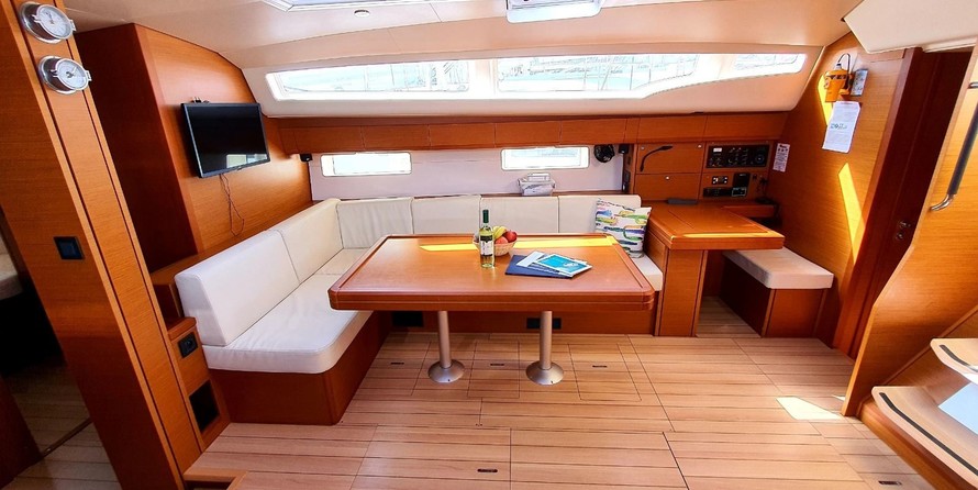Jeanneau 54