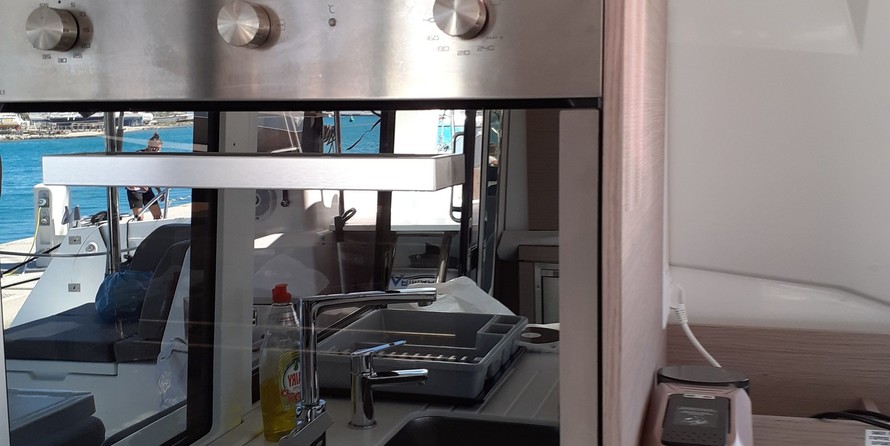 Fountaine Pajot Astréa 42