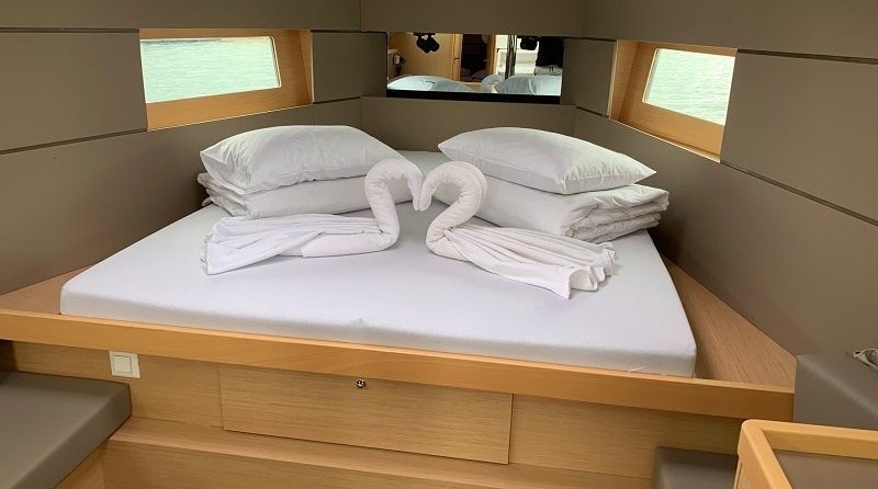 Beneteau Oceanis 38