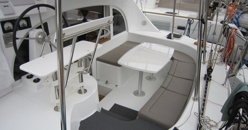 Lagoon 380 S2