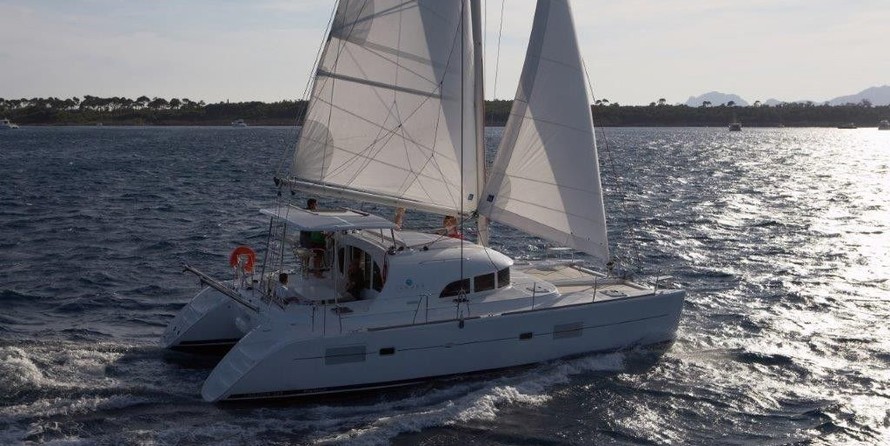 Lagoon 380 S2