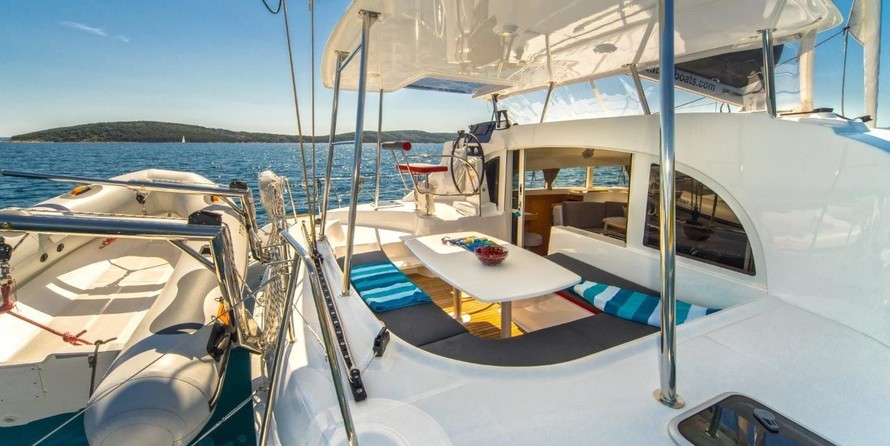 Lagoon 380 S2