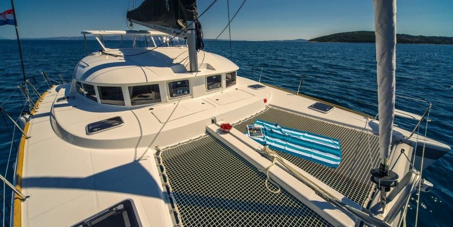 Lagoon 380 S2