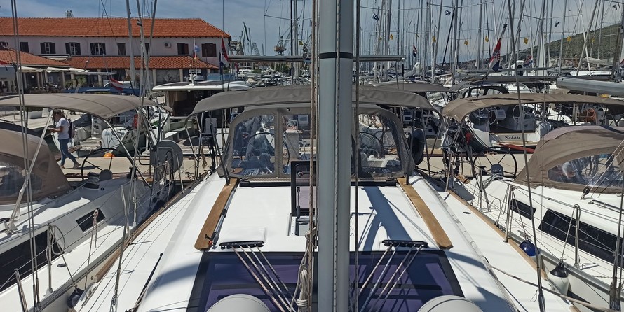 Dufour 412