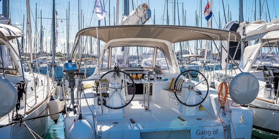 Beneteau Oceanis 38