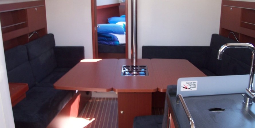 Hanse 385