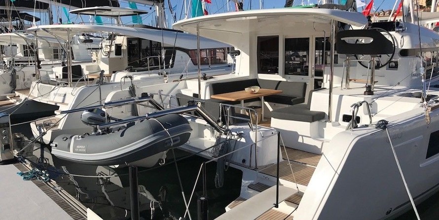Lagoon 40