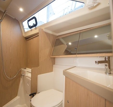 Beneteau Oceanis 41.1