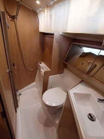 Beneteau Oceanis 41.1