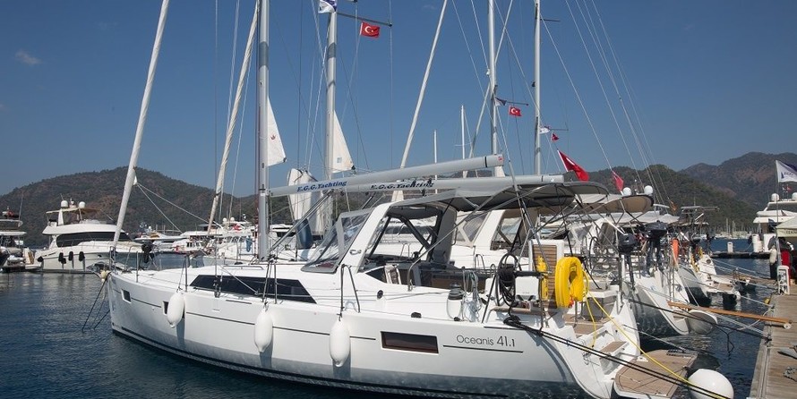 Beneteau Oceanis 41.1