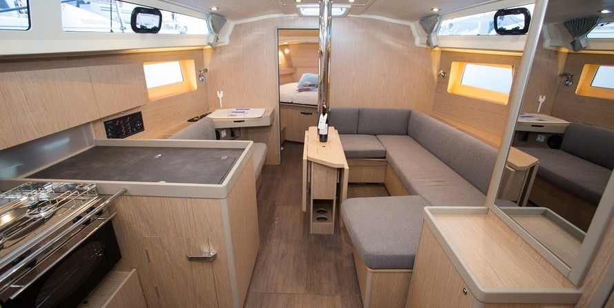 Beneteau Oceanis 41.1