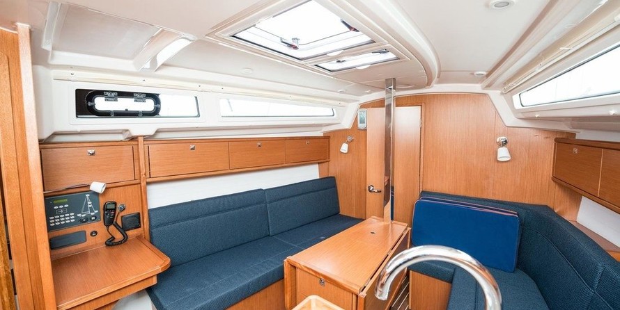 Bavaria CRUISER 34