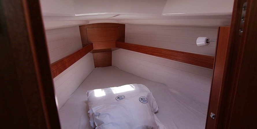 Bavaria CRUISER 34