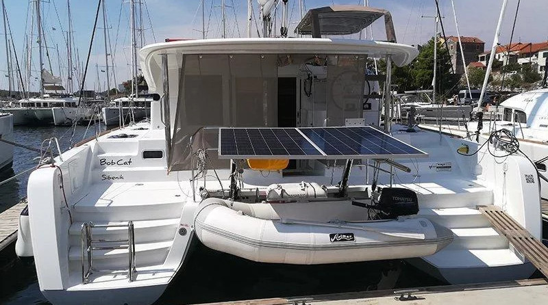 Lagoon 39