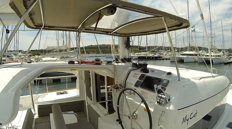 Lagoon 39