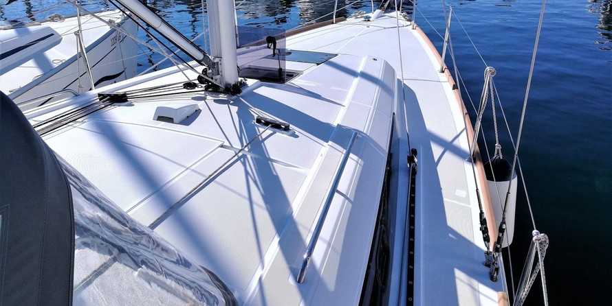 Beneteau Oceanis 38