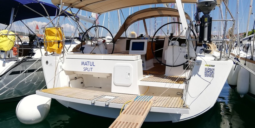 Dufour 412