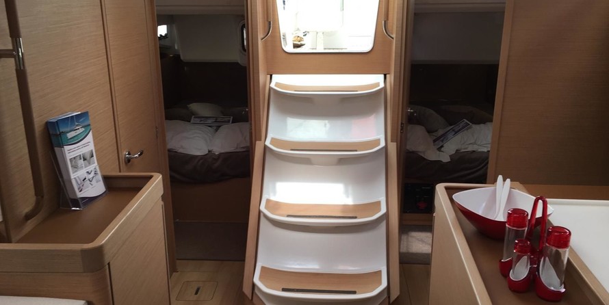 Jeanneau Sun Odyssey 440