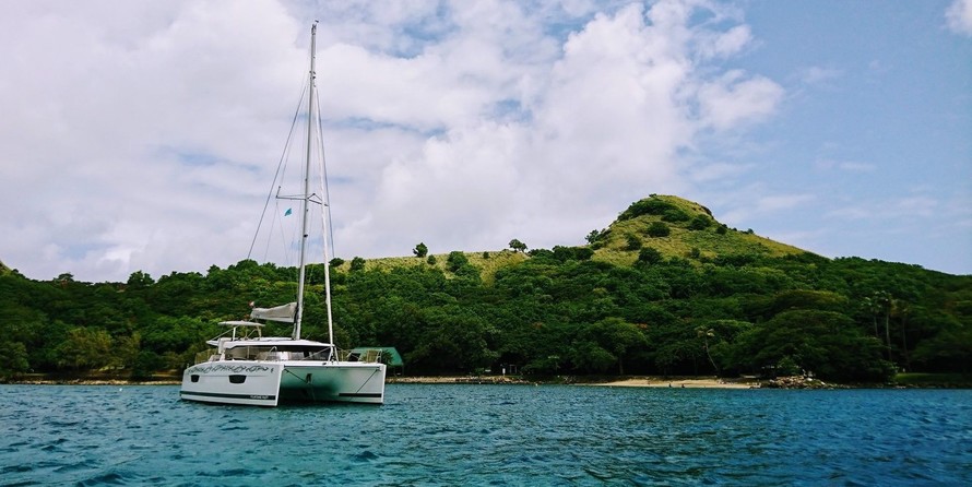 Fountaine Pajot Lucia 40
