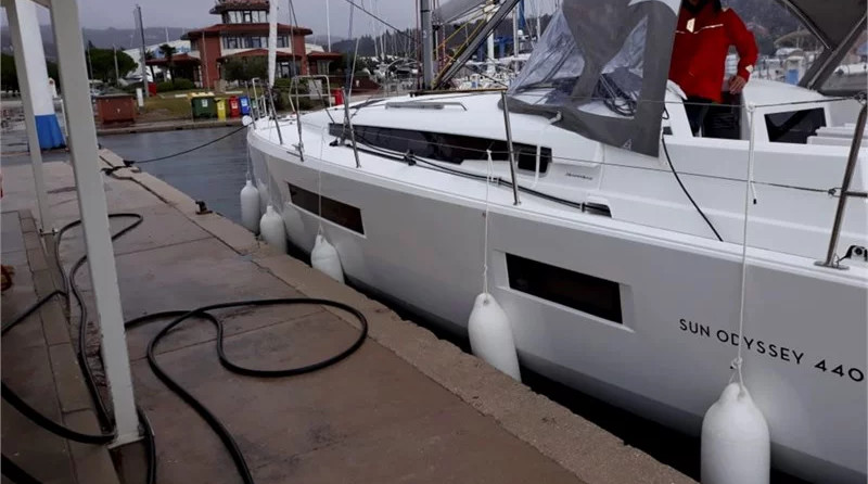 Jeanneau Sun Odyssey 440