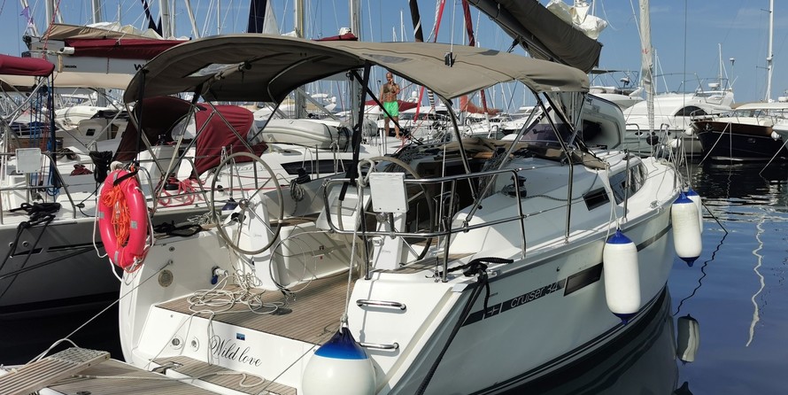 Bavaria CRUISER 34