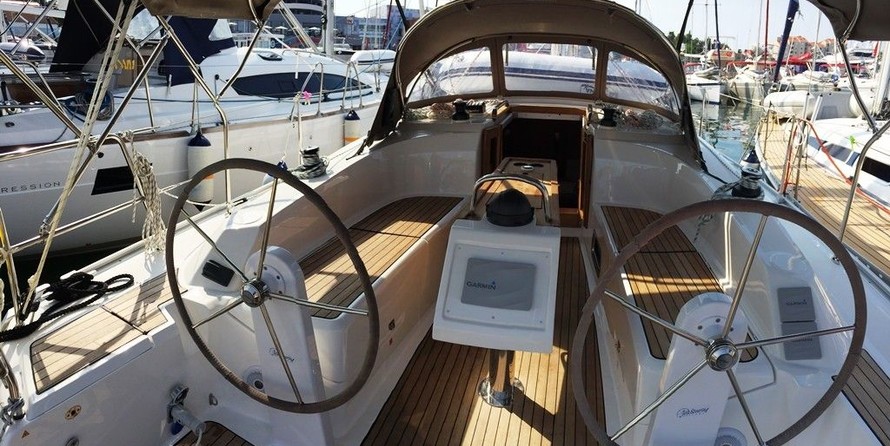 Bavaria CRUISER 34