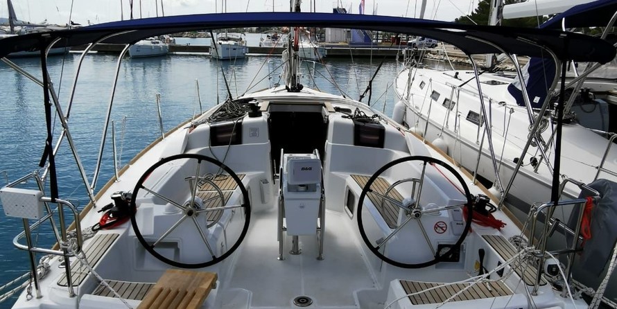 Jeanneau Sun Odyssey 389
