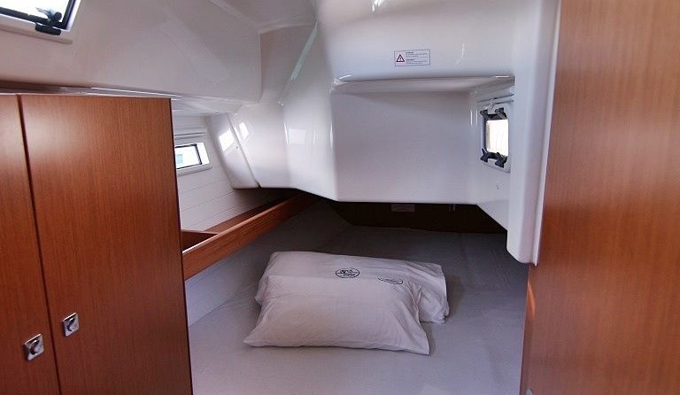 Bavaria CRUISER 34