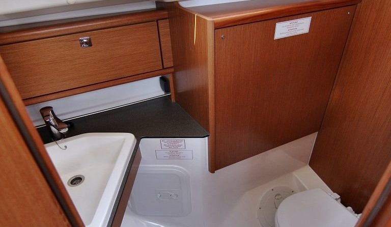 Bavaria CRUISER 34