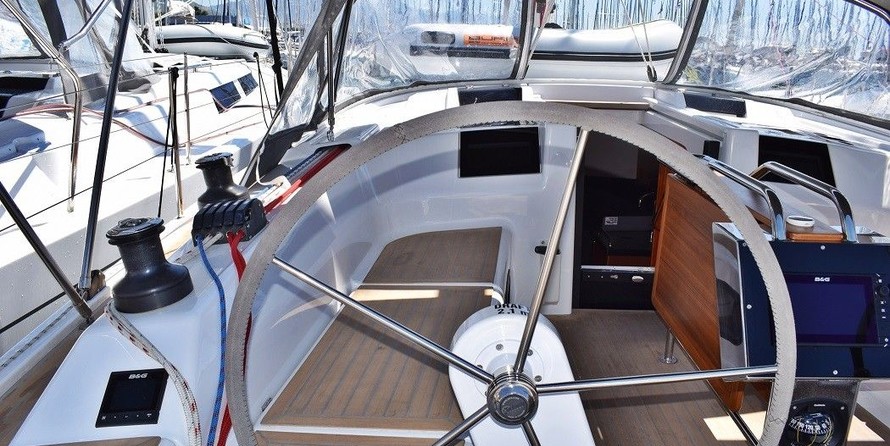 Hanse 415