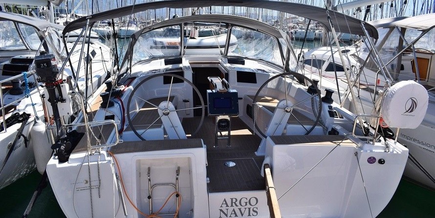 Hanse 415