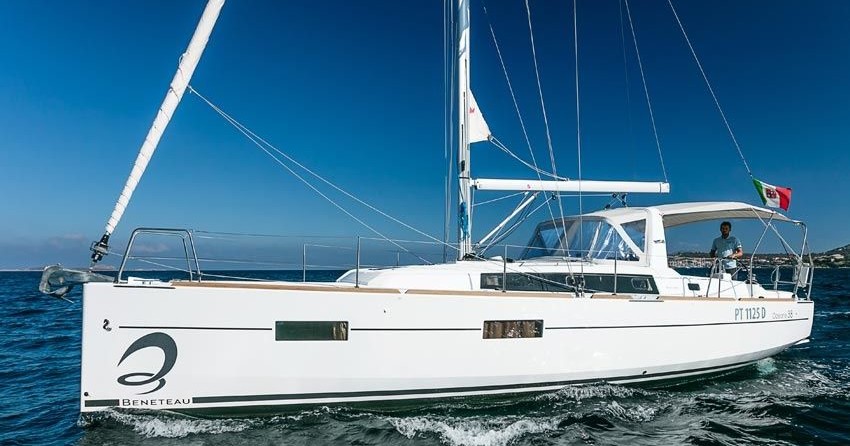 Beneteau Oceanis 38