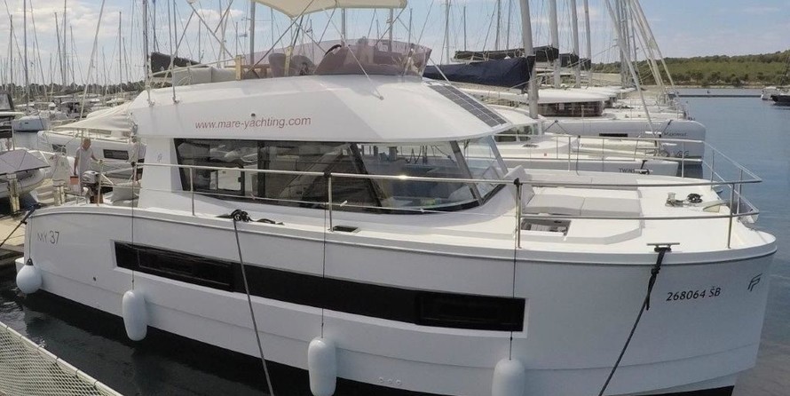 Fountaine Pajot MY 37