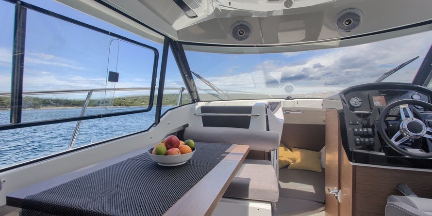 Jeanneau Merry Fisher 795