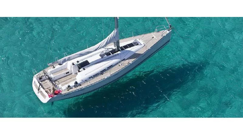 Beneteau First 45