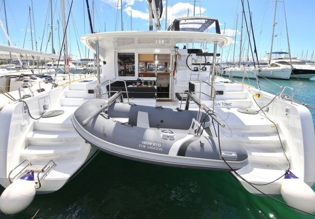 Lagoon 39
