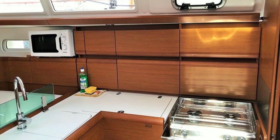 Jeanneau Sun Odyssey 389