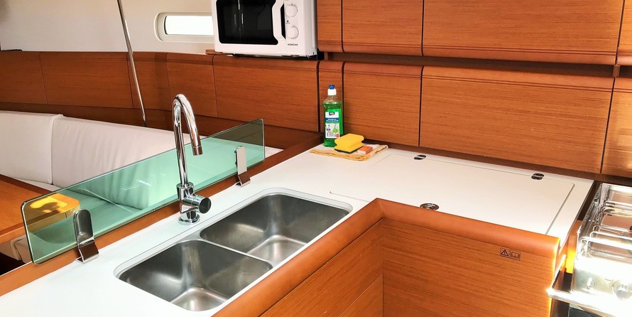 Jeanneau Sun Odyssey 389