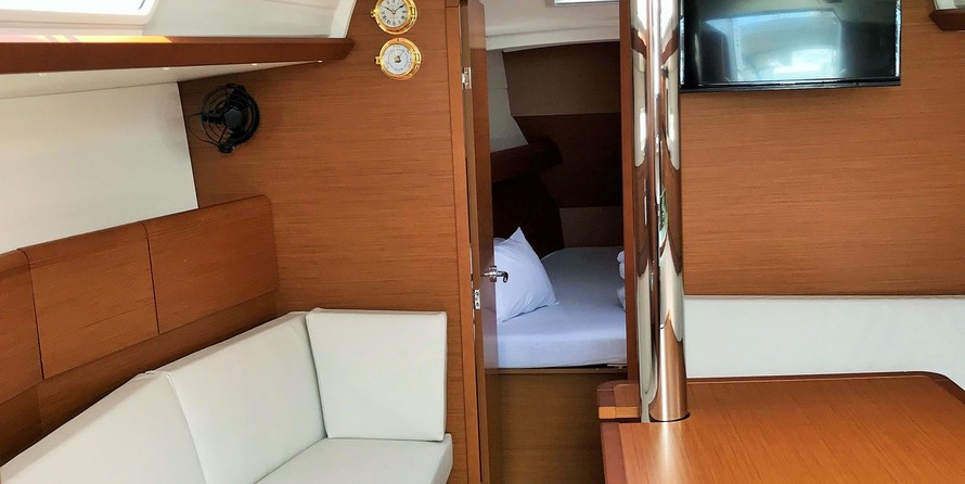 Jeanneau Sun Odyssey 389
