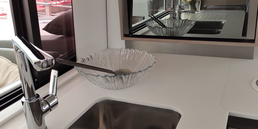 Fountaine Pajot Astréa 42