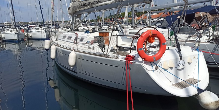 Beneteau First 40.7