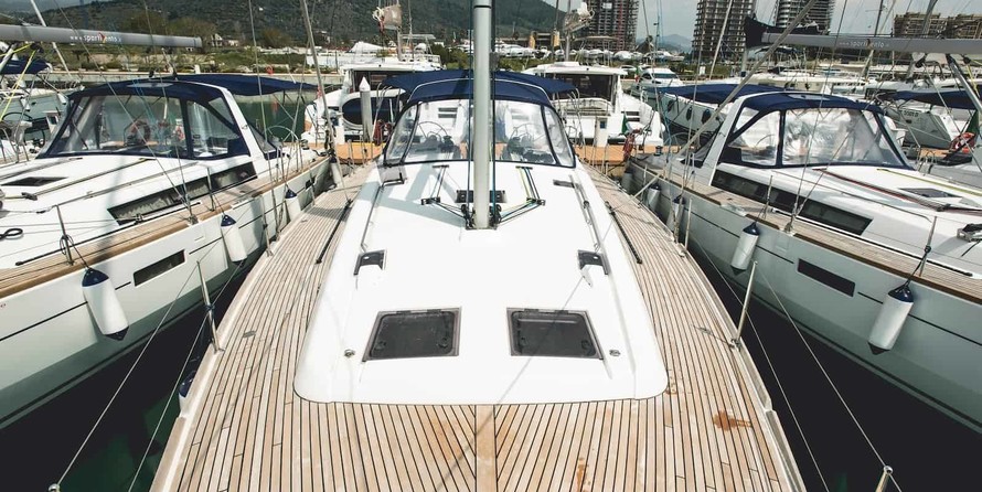 Beneteau Oceanis 48