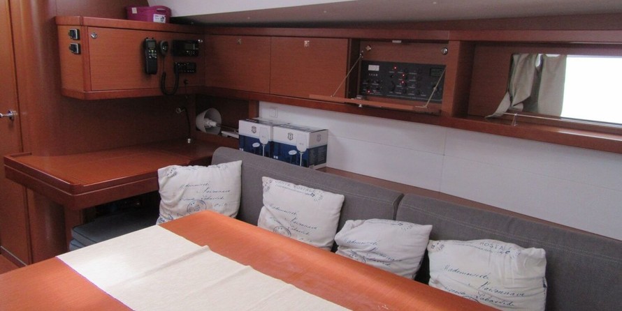 Beneteau Oceanis 48