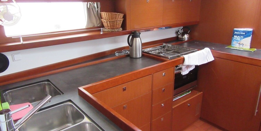 Beneteau Oceanis 48