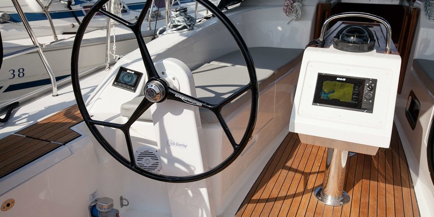 Bavaria CRUISER 34