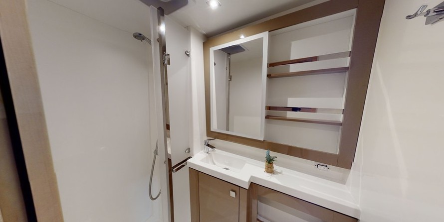 Fountaine Pajot Saona 47