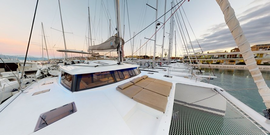 Fountaine Pajot Saona 47