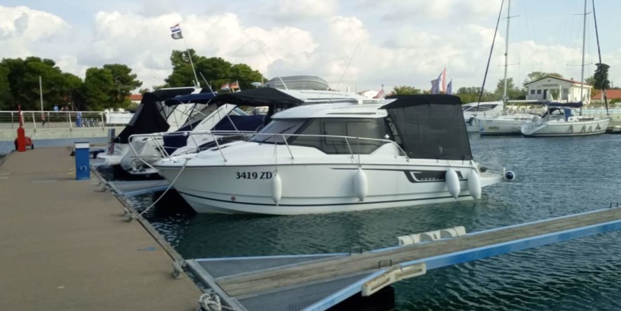 Jeanneau Merry Fisher 795